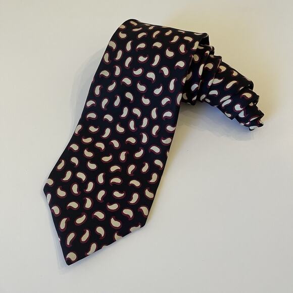 Liberty of London Silk Tie Mens 57.5x3.375 Foulard Repp Paisley Black Maroon USA - Picture 2 of 10